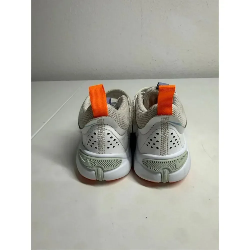 Nike Team Hustle D 11 Toddler Basketball Shoes White Orange Hook & Loop Size 11C